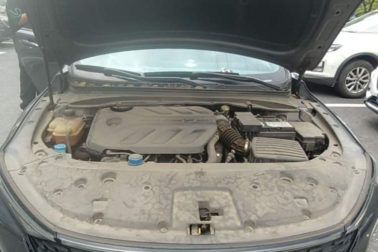 Used CHANGAN Ruicheng PLUS 2023 1.5T DCT Prestige Edition Engine Bay