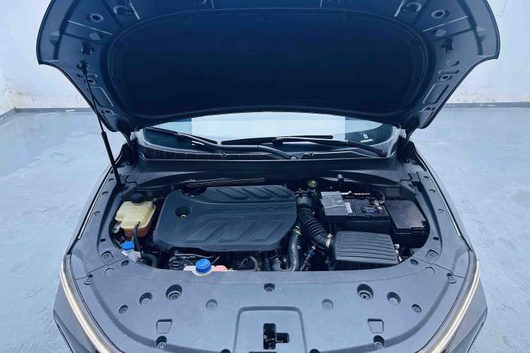 Used CHANGAN Ruicheng PLUS 2023 1.5T DCT Prestige Edition Engine Bay