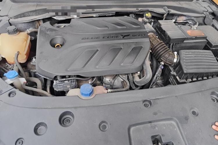 Used CHANGAN Ruicheng PLUS 2023 1.5T DCT Prestige Edition Engine Bay