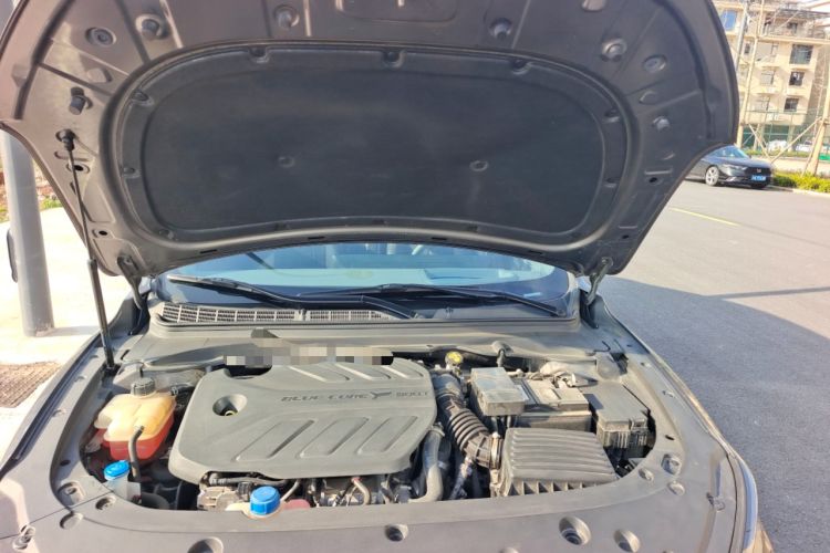 Used CHANGAN Ruicheng PLUS 2023 1.5T DCT Navigation Edition Engine Bay