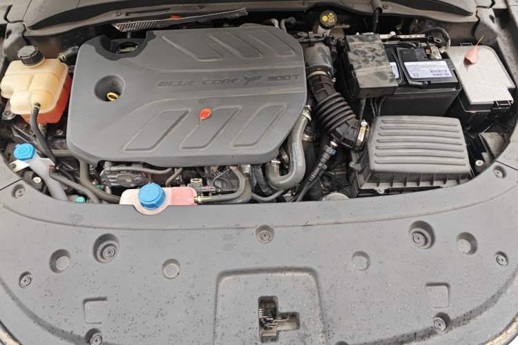 Used CHANGAN Ruicheng PLUS 2023 1.5T DCT Prestige Edition Engine Bay