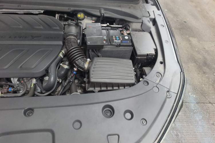 Used CHANGAN Ruicheng PLUS 2023 1.5T DCT Navigation Edition Engine Bay Left