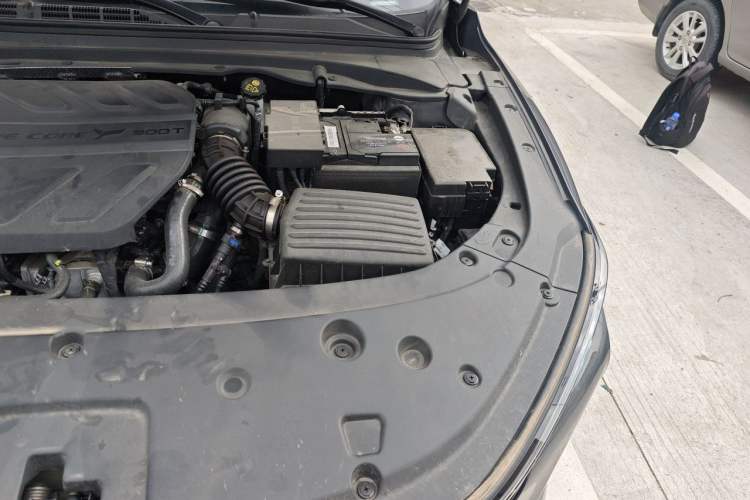 Used CHANGAN Ruicheng PLUS 2023 1.5T DCT Prestige Edition Engine Bay Left