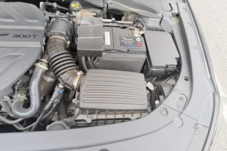Used CHANGAN Ruicheng PLUS 2023 1.5T DCT Navigation Edition Engine Bay Left