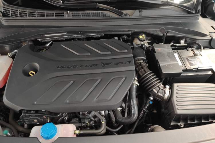 Used CHANGAN Ruicheng PLUS 2023 1.5T DCT Prestige Edition Engine Bay