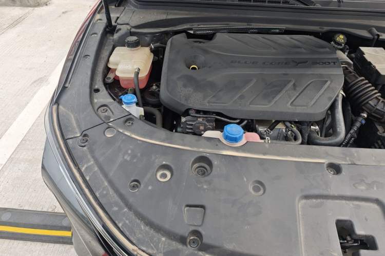 Used CHANGAN Ruicheng PLUS 2023 1.5T DCT Prestige Edition Engine Bay Right