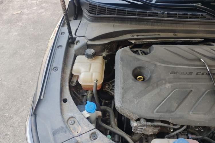 Used CHANGAN Ruicheng PLUS 2023 1.5T DCT Prestige Edition Engine Bay Right