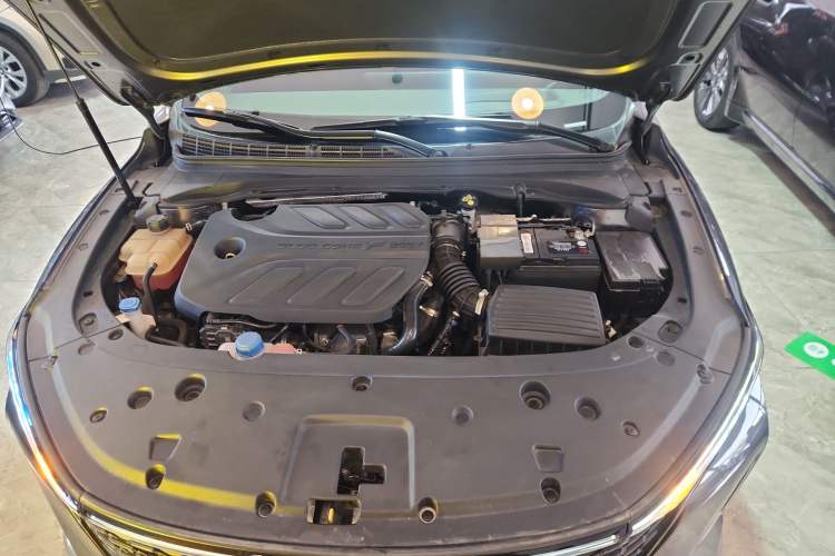 Used CHANGAN Ruicheng PLUS 2023 1.5T DCT Navigation Edition Engine Bay
