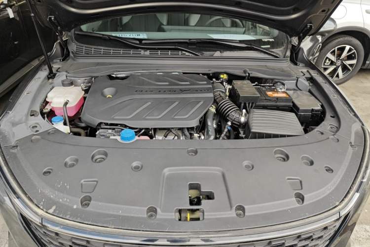 Used CHANGAN Ruicheng PLUS 2023 1.5T DCT Prestige Edition Engine Bay