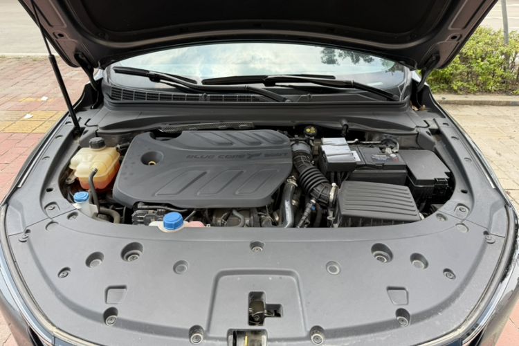 Used CHANGAN Ruicheng PLUS 2023 1.5T DCT Navigation Edition Engine Bay