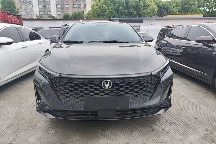 Used CHANGAN Ruicheng PLUS 2023 1.5T DCT Navigation Edition Front