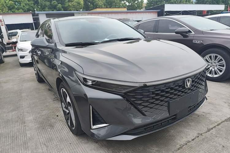Used CHANGAN Ruicheng PLUS 2023 1.5T DCT Navigation Edition Front Right 45 Deg
