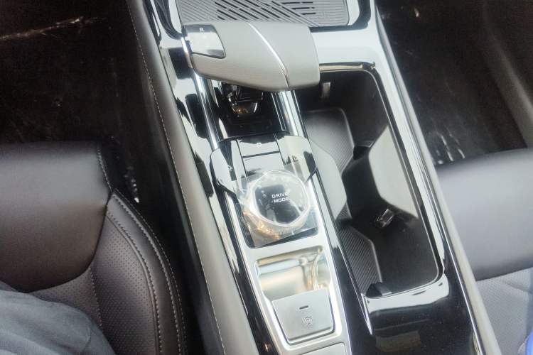 Used CHANGAN Ruicheng PLUS 2023 1.5T DCT Flagship Edition Gear Lever