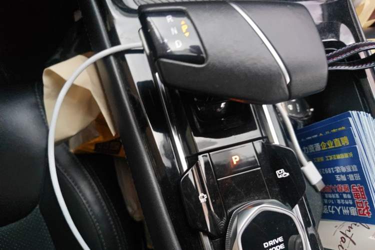 Used CHANGAN Ruicheng PLUS 2023 1.5T DCT Prestige Edition Gear Lever