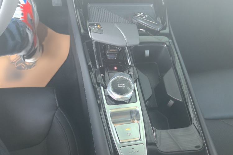 Used CHANGAN Ruicheng PLUS 2023 1.5T DCT Navigation Edition Gear Lever