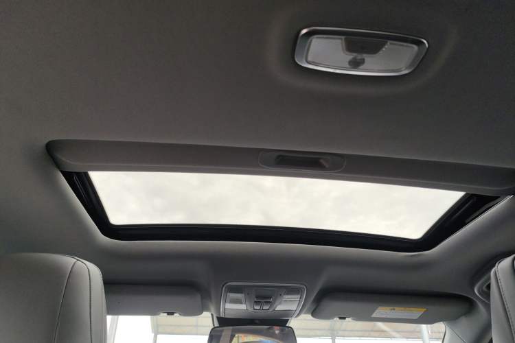 Used CHANGAN Ruicheng PLUS 2023 1.5T DCT Lingyue Trim Headliner