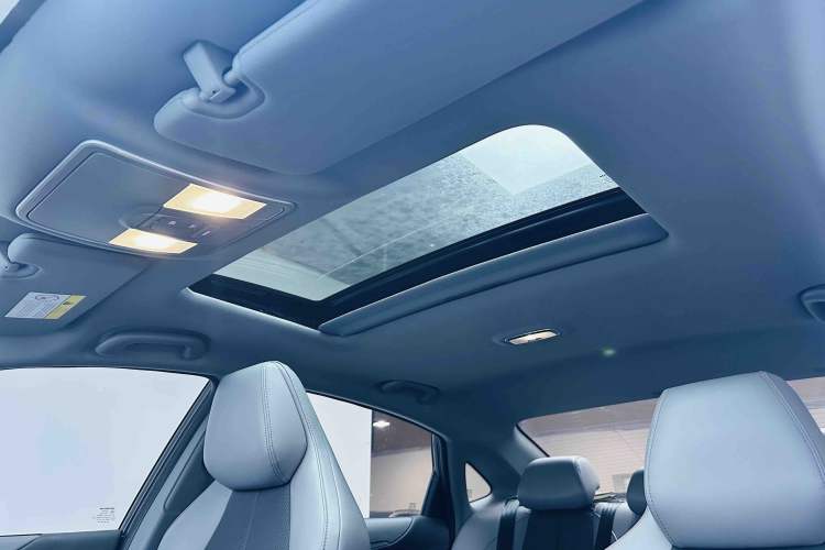 Used CHANGAN Ruicheng PLUS 2023 1.5T DCT Prestige Edition Headliner