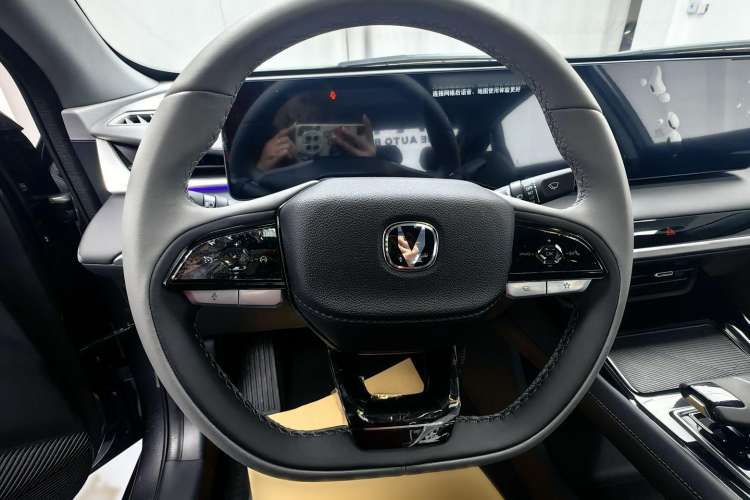 Used CHANGAN Ruicheng PLUS 2023 1.5T DCT Prestige Edition Interior 1