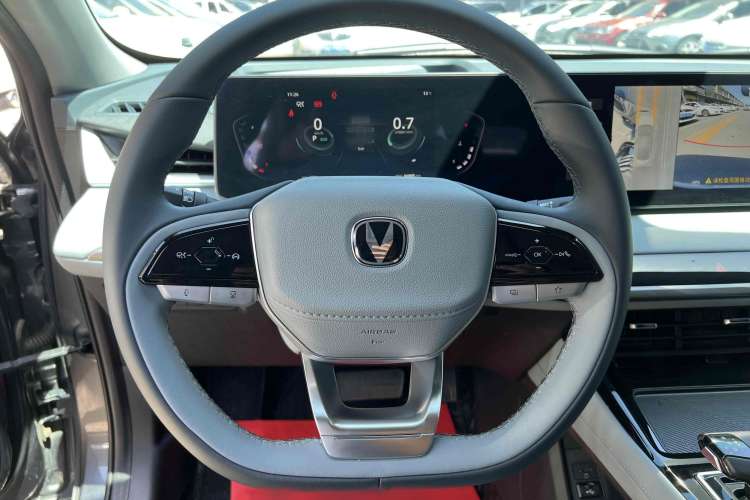 Used CHANGAN Ruicheng PLUS 2023 1.5T DCT Lingyue Trim Interior 2