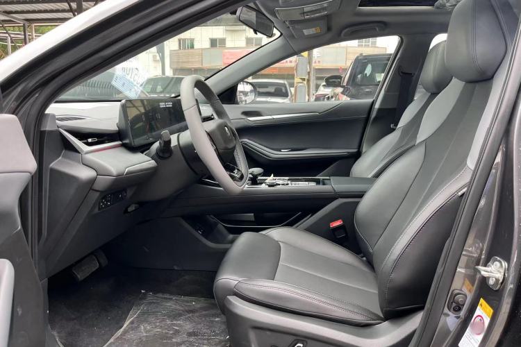 Used CHANGAN Ruicheng PLUS 2023 1.5T DCT Prestige Edition Interior 2