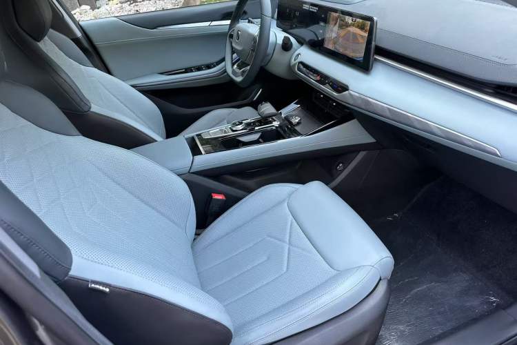 Used CHANGAN Ruicheng PLUS 2023 1.5T DCT Navigation Edition Interior 6