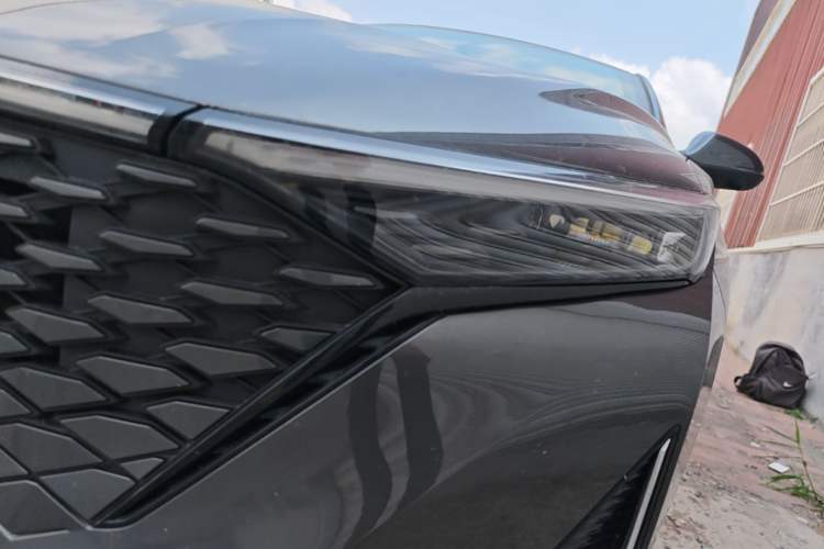 Used CHANGAN Ruicheng PLUS 2023 1.5T DCT Prestige Edition Left Front Headlight