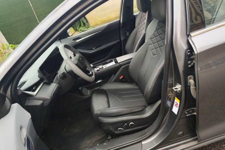 Used CHANGAN Ruicheng PLUS 2023 1.5T DCT Lingyue Trim Left Front Seat