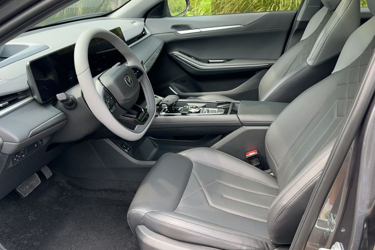 Used CHANGAN Ruicheng PLUS 2023 1.5T DCT Lingyue Trim Left Front Seat