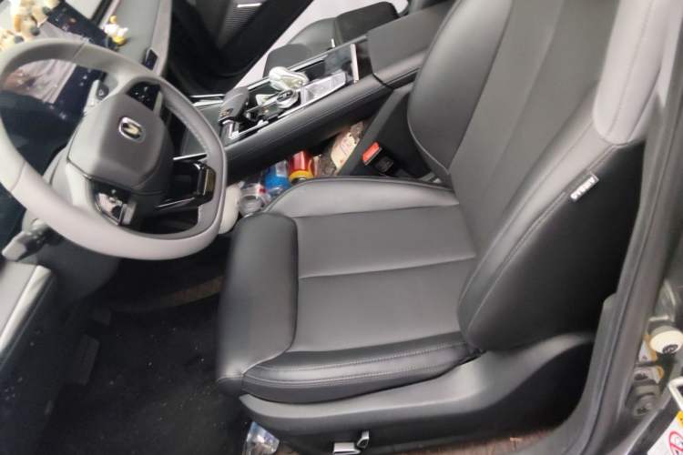 Used CHANGAN Ruicheng PLUS 2023 1.5T DCT Prestige Edition Left Front Seat