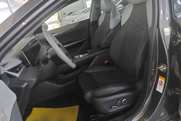 Used CHANGAN Ruicheng PLUS 2023 1.5T DCT Navigation Edition Left Front Seat