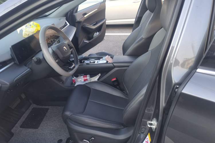 Used CHANGAN Ruicheng PLUS 2023 1.5T DCT Prestige Edition Left Front Seat