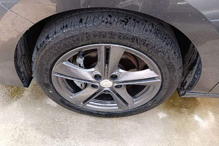 Used CHANGAN Ruicheng PLUS 2023 1.5T DCT Prestige Edition Left Front Wheel Hub