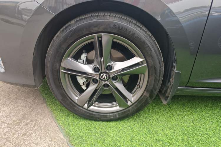 Used CHANGAN Ruicheng PLUS 2023 1.5T DCT Prestige Edition Left Front Wheel Hub