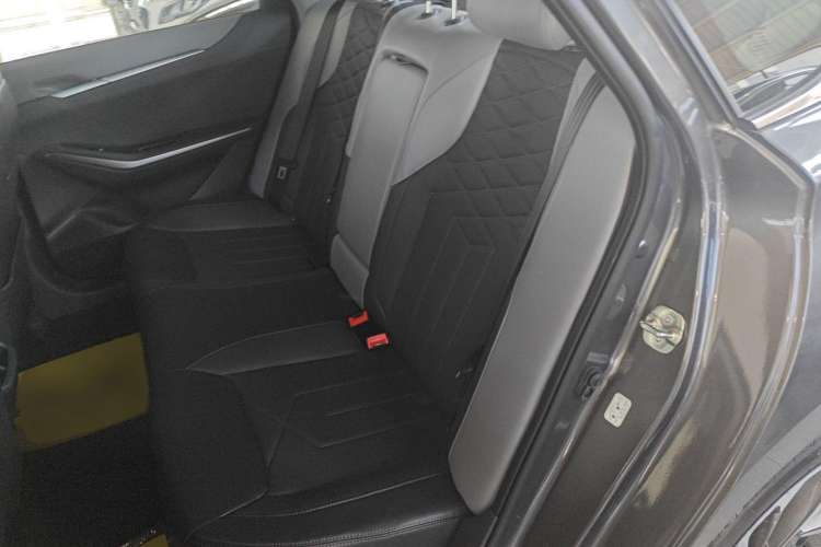 Used CHANGAN Ruicheng PLUS 2023 1.5T DCT Navigation Edition Left Rear Seat