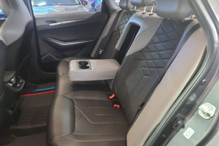 Used CHANGAN Ruicheng PLUS 2023 1.5T DCT Navigation Edition Left Rear Seat