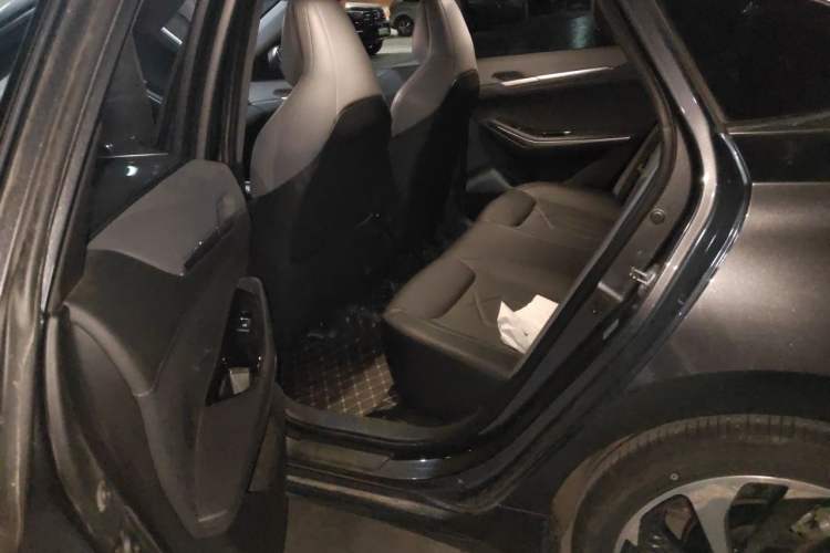 Used CHANGAN Ruicheng PLUS 2023 1.5T DCT Navigation Edition Left Rear Seat