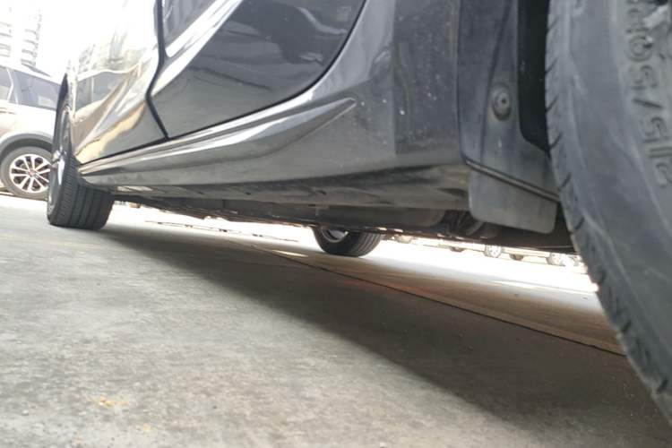 Used CHANGAN Ruicheng PLUS 2023 1.5T DCT Prestige Edition Left Side Sill