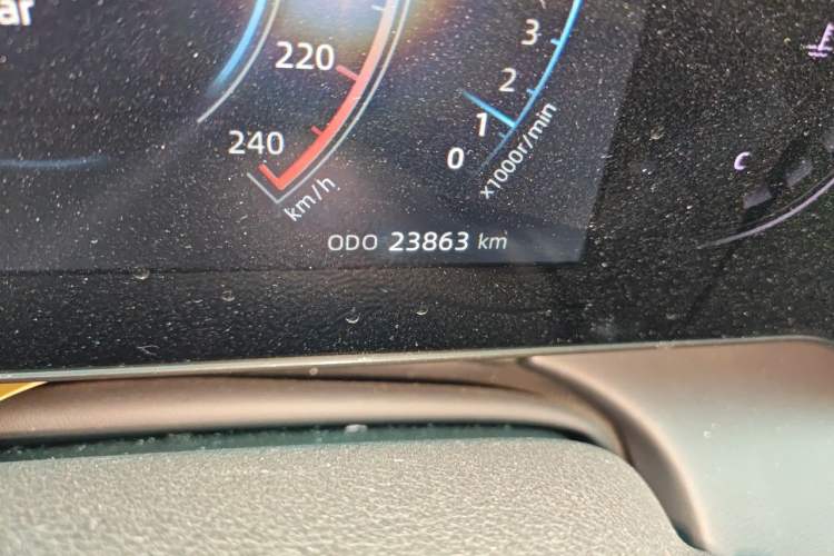 Used CHANGAN Ruicheng PLUS 2023 1.5T DCT Prestige Edition Odometer Close Up