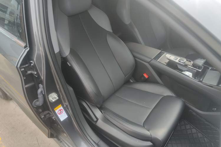 Used CHANGAN Ruicheng PLUS 2023 1.5T DCT Prestige Edition Right Front Seat