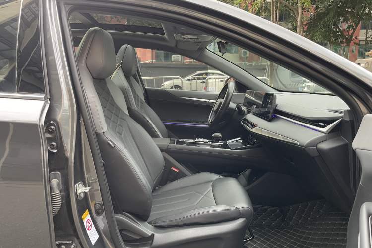 Used CHANGAN Ruicheng PLUS 2023 1.5T DCT Navigation Edition Right Front Seat