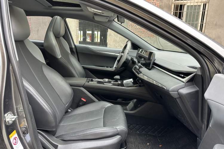 Used CHANGAN Ruicheng PLUS 2023 1.5T DCT Prestige Edition Right Front Seat