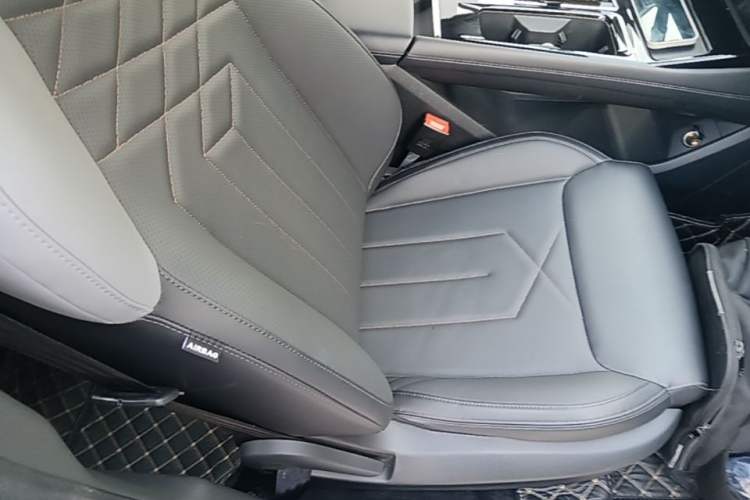 Used CHANGAN Ruicheng PLUS 2023 1.5T DCT Navigation Edition Right Front Seat