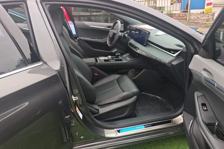 Used CHANGAN Ruicheng PLUS 2023 1.5T DCT Prestige Edition Right Front Seat