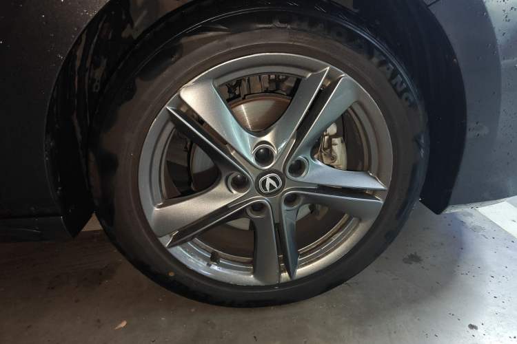 Used CHANGAN Ruicheng PLUS 2023 1.5T DCT Prestige Edition Right Front Wheel Hub
