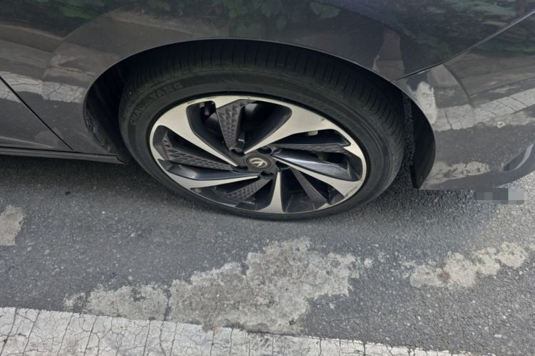 Used CHANGAN Ruicheng PLUS 2023 1.5T DCT Navigation Edition Right Front Wheel Hub