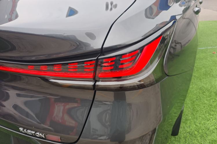Used CHANGAN Ruicheng PLUS 2023 1.5T DCT Prestige Edition Right Rear Taillight