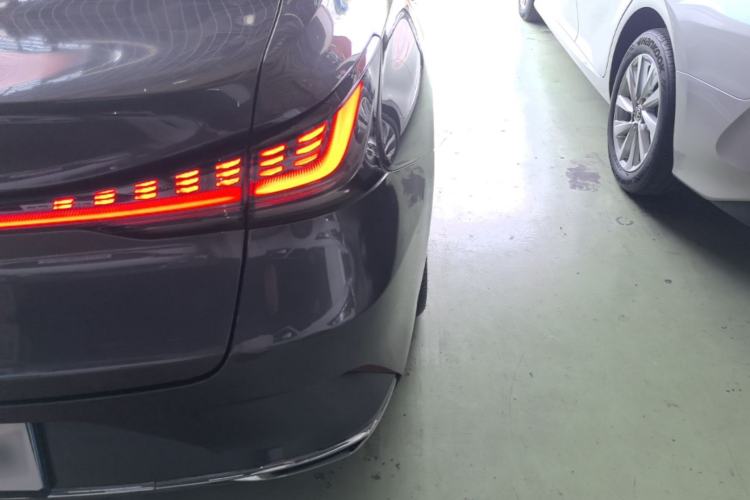 Used CHANGAN Ruicheng PLUS 2023 1.5T DCT Navigation Edition Right Rear Taillight