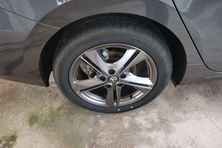 Used CHANGAN Ruicheng PLUS 2023 1.5T DCT Prestige Edition Right Rear Wheel Hub