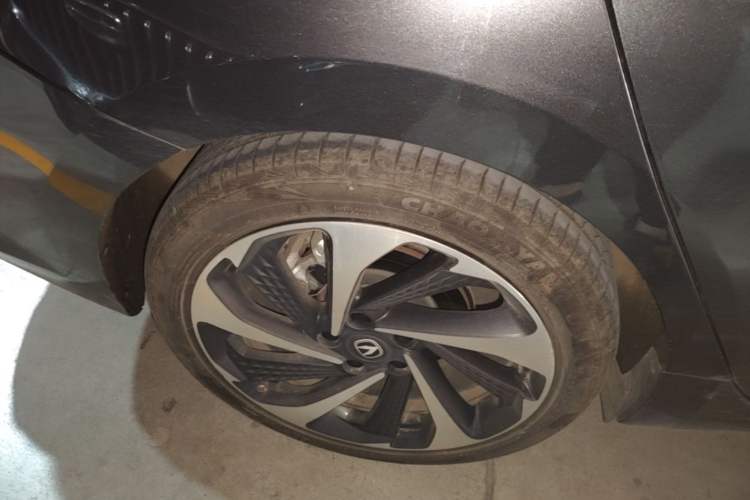 Used CHANGAN Ruicheng PLUS 2023 1.5T DCT Navigation Edition Right Rear Wheel Hub