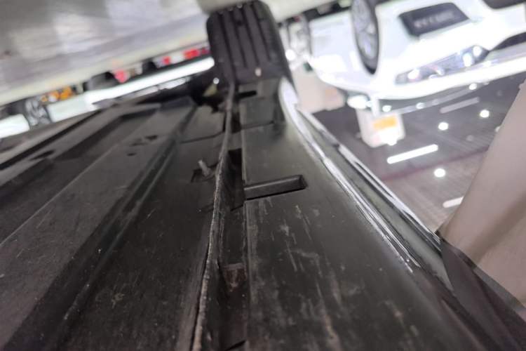 Used CHANGAN Ruicheng PLUS 2023 1.5T DCT Navigation Edition Right Side Sill